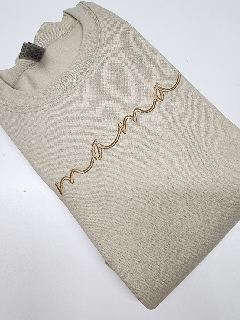 Mama Embroidered Sweatshirt, Mama Embroidered Shirt, Gift for Mom, Valentines Day Gift, Personalized Mama Shirt, Cute Women 124