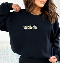 Embroidered Floral Daisy Sweatshirt, Minimalist Daisy Sweatshirt, Embroidered Hoodie,  Embroidered Flower Sweatshirt,  Nature Sweatshirt