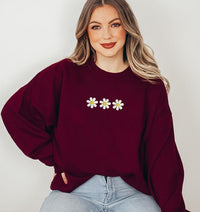Embroidered Floral Daisy Sweatshirt, Minimalist Daisy Sweatshirt, Embroidered Hoodie,  Embroidered Flower Sweatshirt,  Nature Sweatshirt