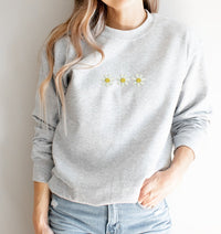 Embroidered Floral Daisy Sweatshirt, Minimalist Daisy Sweatshirt, Embroidered Hoodie,  Embroidered Flower Sweatshirt,  Nature Sweatshirt
