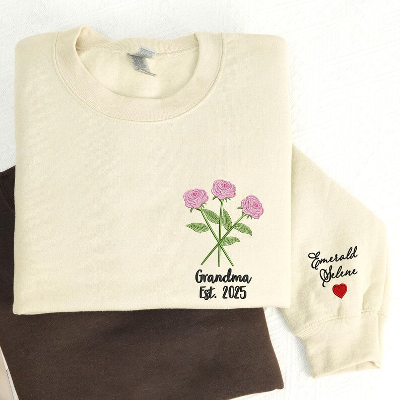Birth Flower Embroidered Sweatshirt – Custom Mama Sweatshirt with Kids’ Names – Grandma’s Garden Gift – Personalized Mother’s Day Sweatshirt